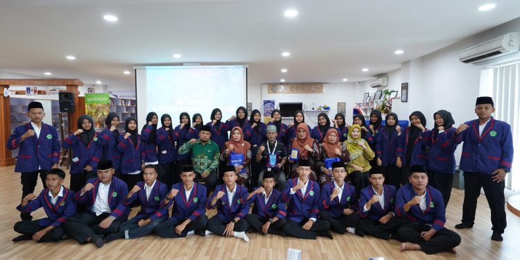 MAN 2 Labuhan Batu Utara Study Tour ke OIF dan Kampus Utama UMSU